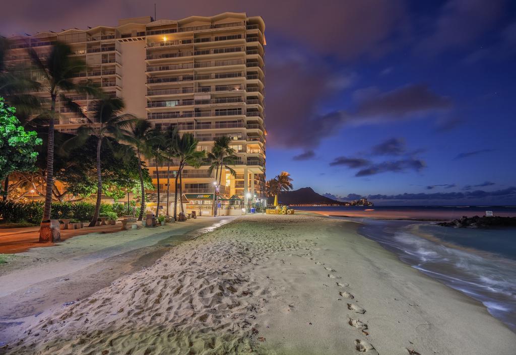Castle Waikiki Shore Honolulu Exterior photo