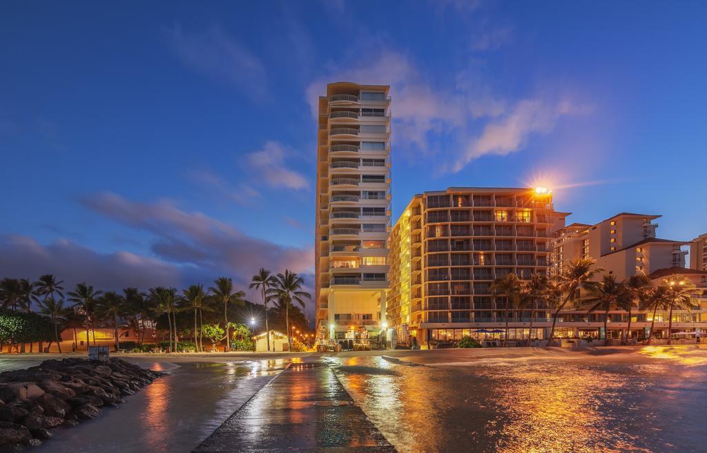 Castle Waikiki Shore Honolulu Exterior photo